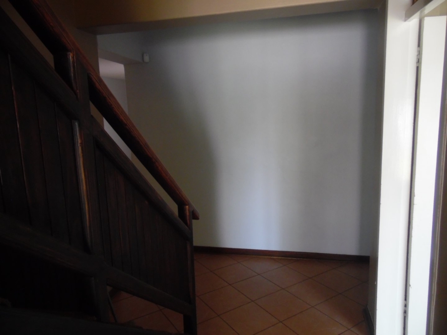 6 Bedroom Property for Sale in Jan Cillierspark Free State